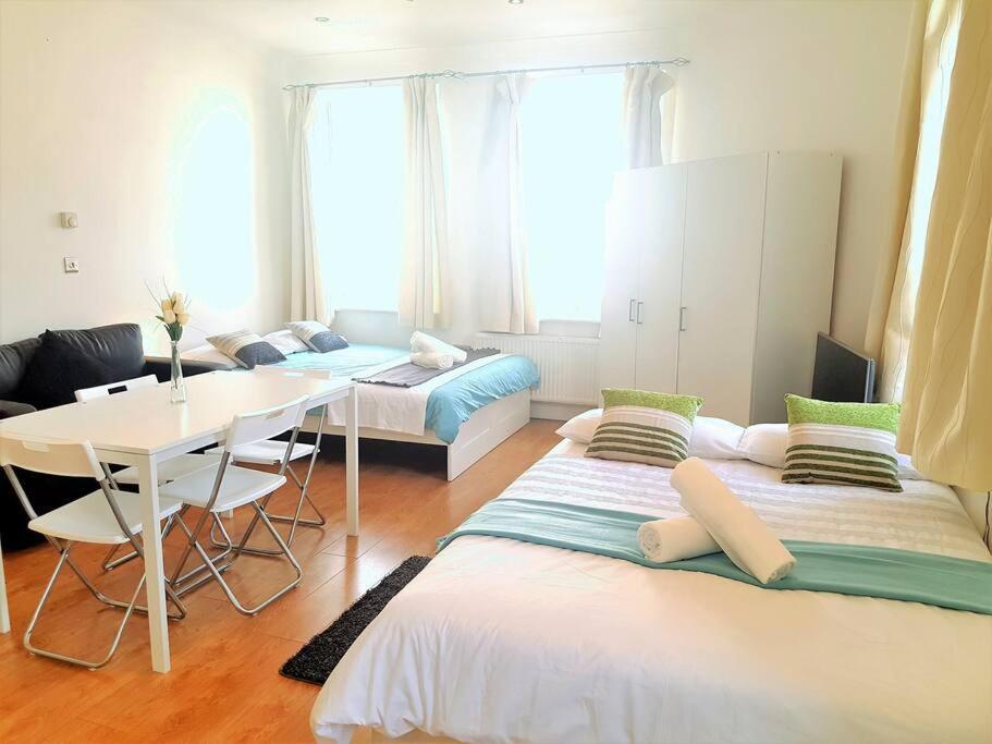 Excellent Studio Flat In London Luaran gambar